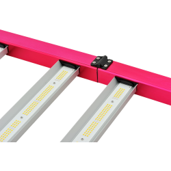 Detalle de chips LED de alta eficiencia del Aura Pro 720W Solux para horticultura interior